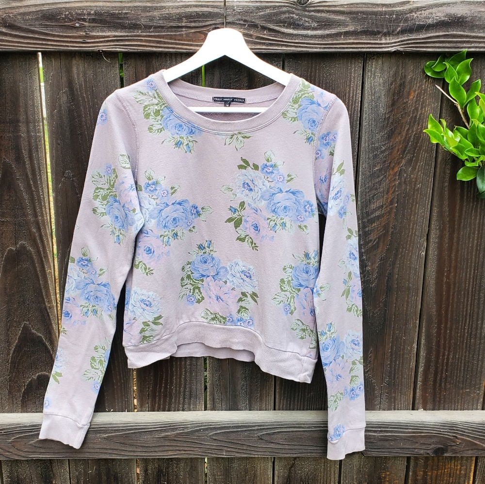 COPY - Floral Sweater Urban Outfitters